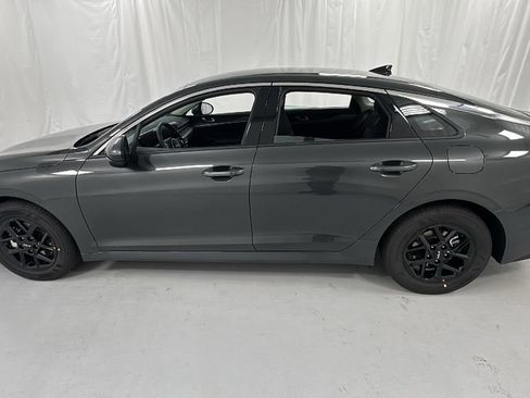 New 2026 Kia K5 LXS image 6