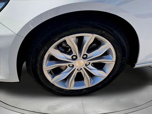 Used 2024 Chevrolet Malibu LT FWD image 31