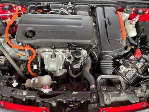 Used 2025 Honda Civic Sport image 29