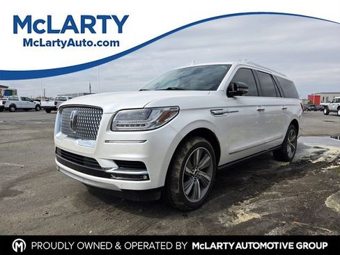 Used 2018 Lincoln Navigator L Reserve image 1