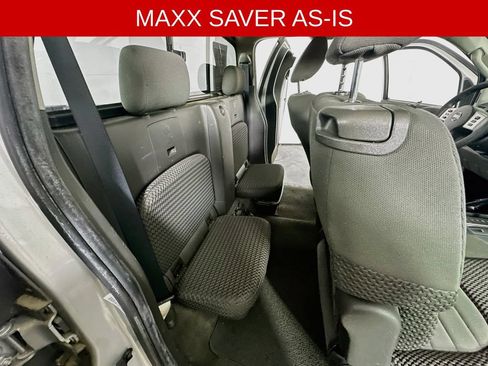 Used 2013 Nissan Frontier SV RWD image 9