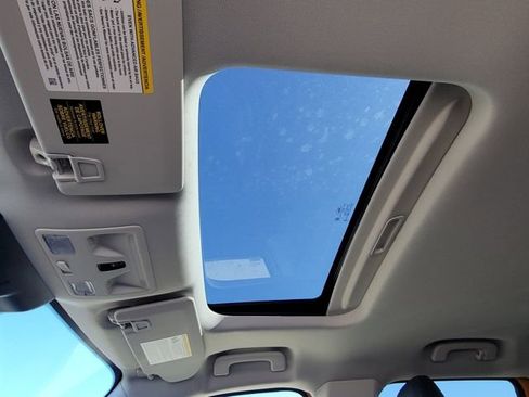 New 2026 Ford Maverick Lariat w/ Black Appearance Package image 12