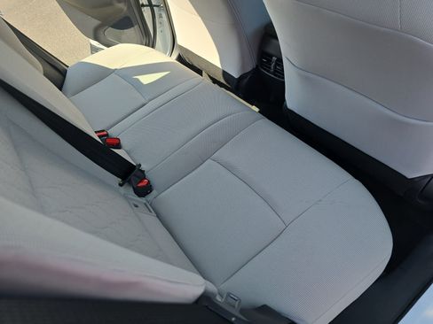 Used 2026 Toyota Corolla Cross L FWD image 11