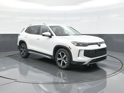 New 2026 Volkswagen Tiguan SE