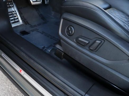 Used 2023 Audi SQ5 Premium Plus w/ Premium Plus Package image 17