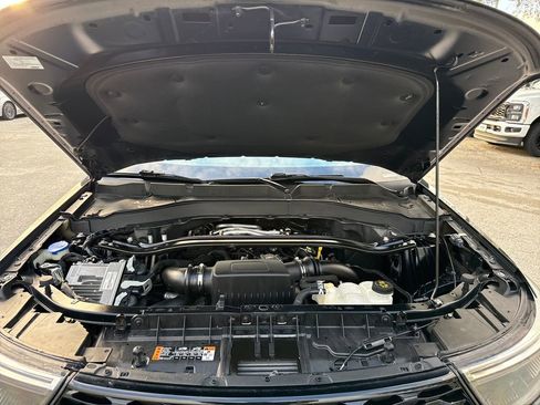 Certified 2022 Ford Explorer ST w/ ST Street Pack image 29