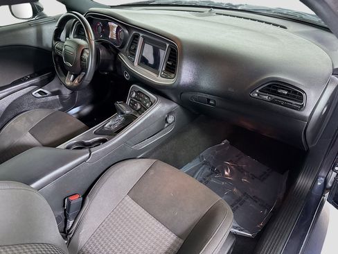 Used 2019 Dodge Challenger R/T w/ Blacktop Package image 28