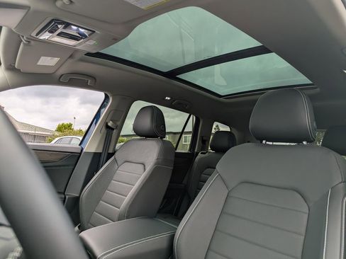New 2026 Volkswagen Atlas SEL AWD/4WD image 24