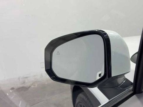 Used 2024 Hyundai Santa Fe Calligraphy FWD image 11