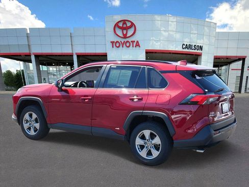 Certified 2025 Toyota RAV4 LE AWD/4WD image 6