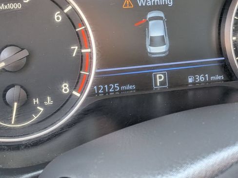 Used 2025 Nissan Altima 2.5 SV FWD image 20