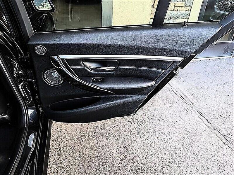 Used 2016 BMW 328i Sedan RWD image 28