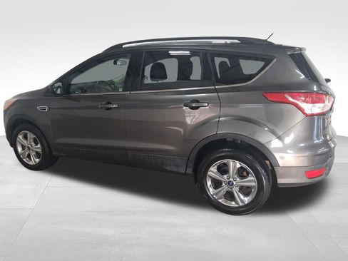 Used 2015 Ford Escape SE w/ Equipment Group 201A image 7