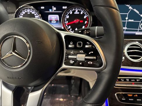 Used 2019 Mercedes-Benz E 300 image 35