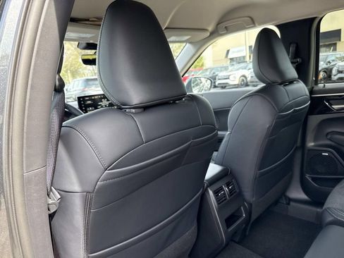 New 2026 Mitsubishi Outlander SE FWD image 12