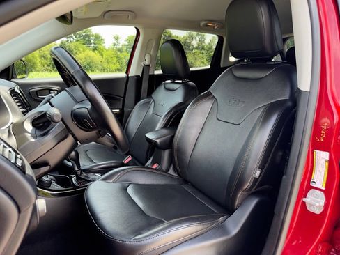Used 2020 Jeep Compass Limited AWD/4WD image 20