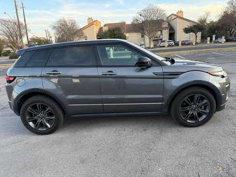 Used 2018 Land Rover Range Rover Evoque Landmark Edition AWD/4WD image 5