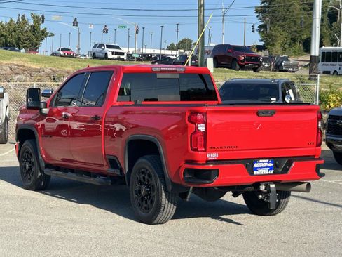 Used 2021 Chevrolet Silverado 3500 LTZ w/ LTZ Plus Package AWD/4WD image 5