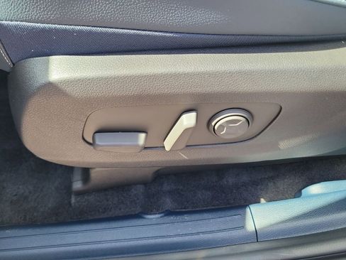 New 2026 Kia Carnival SX Prestige FWD image 25