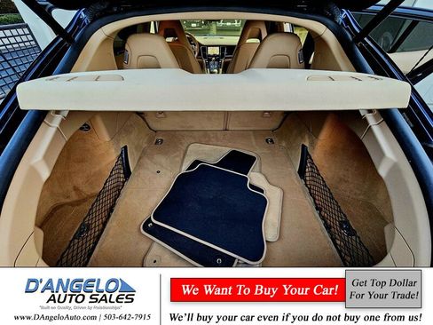 Used 2012 Porsche Panamera w/ Premium Pkg image 32