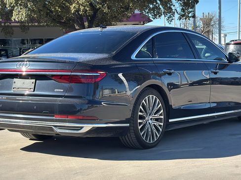 Used 2019 Audi A8 L 3.0T w/ Luxury Package image 7