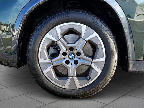 Used 2023 BMW X1 xDrive28i image 10