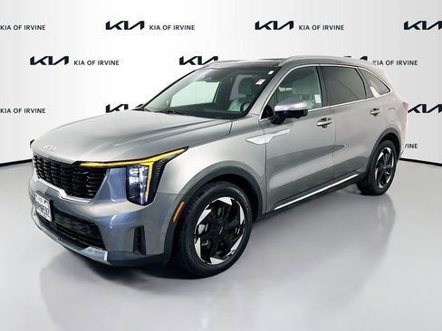 Used 2025 Kia Sorento SX Prestige AWD/4WD image 4