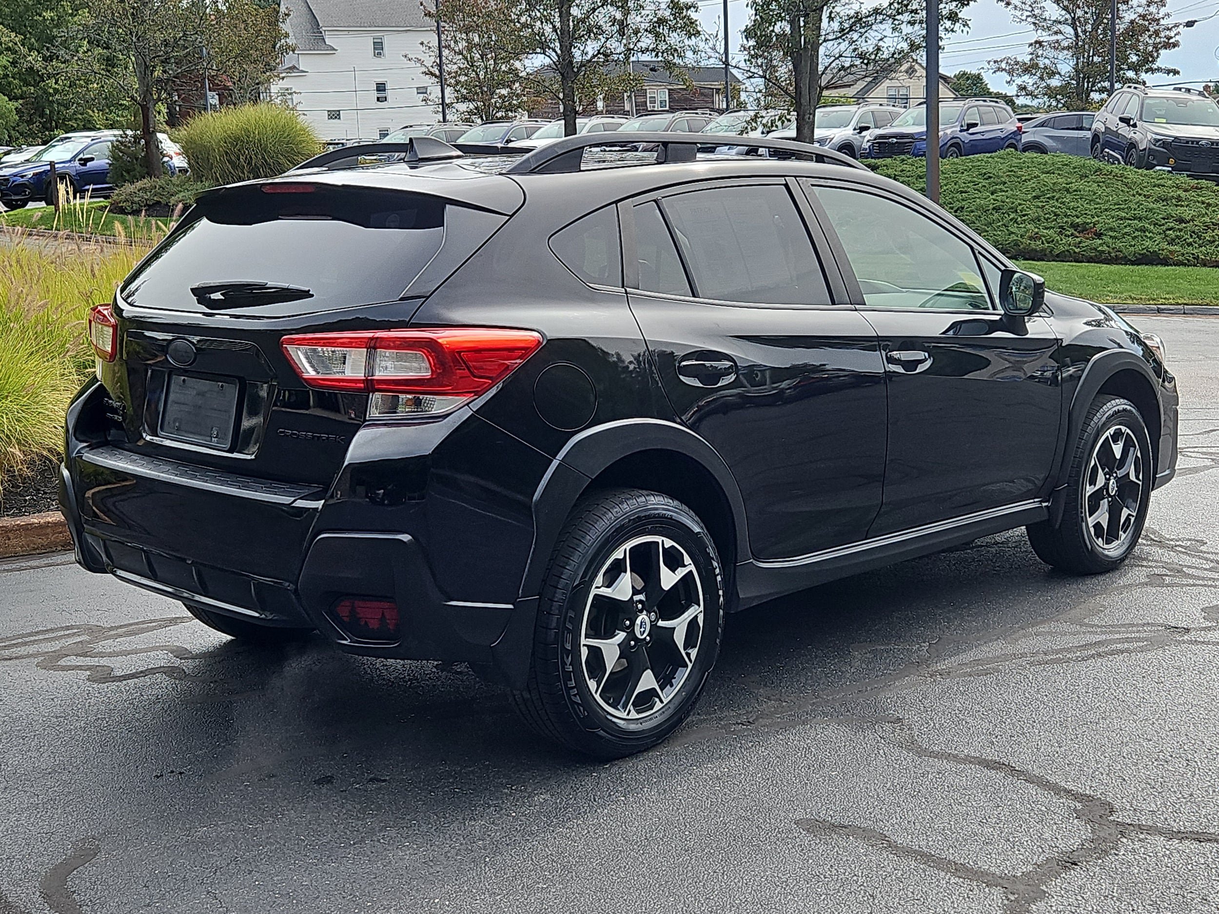 Used 2018 Subaru Crosstrek 2.0i Premium AWD/4WD image 2