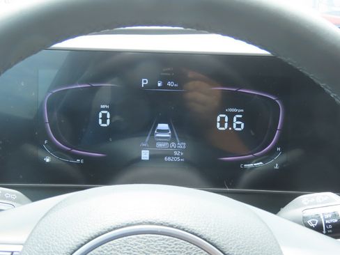 Used 2023 Kia Sportage EX FWD image 28