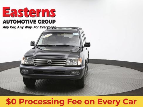 Used 2005 Toyota Land Cruiser AWD/4WD image 56