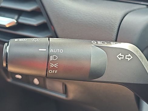 New 2026 Nissan Sentra SV w/ SV Convenience Package image 29