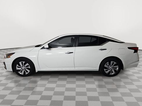 Certified 2023 Nissan Altima 2.5 S FWD image 5