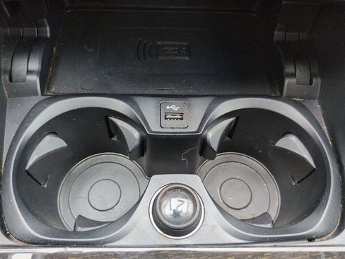 Used 2022 BMW 330e xDrive w/ Premium Package image 29