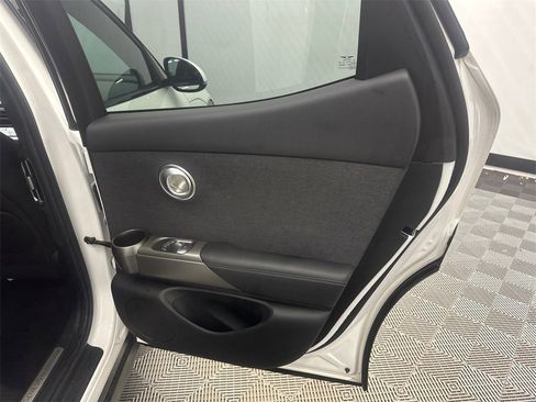 Used 2024 Genesis GV60 RWD image 17