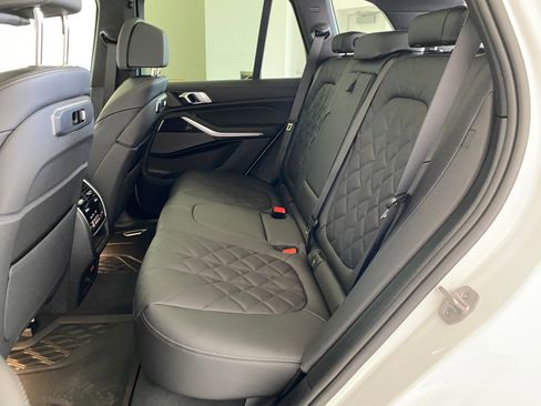 New 2026 BMW X5 xDrive40i w/ M Sport Package image 14