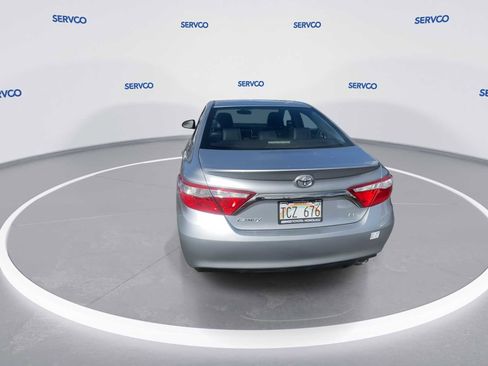 Used 2017 Toyota Camry SE image 7