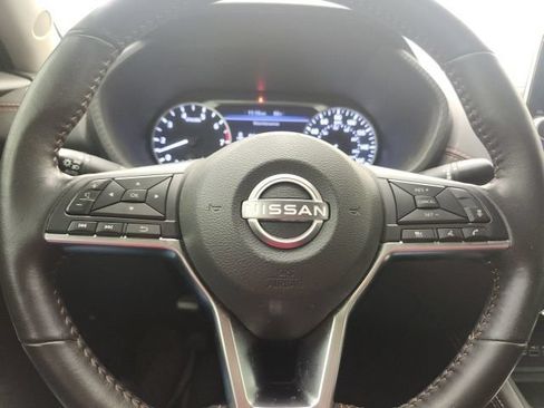 Used 2024 Nissan Sentra SR w/ SR Premium Package FWD image 22