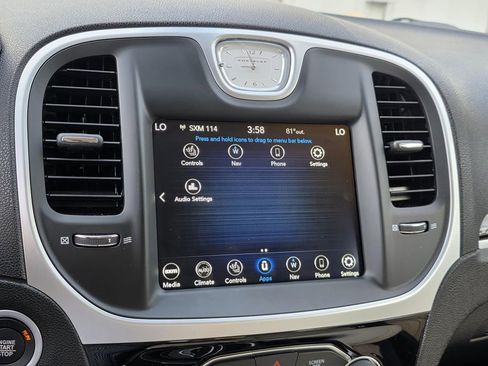 Used 2023 Chrysler 300 Touring L w/ Popular Equipment Group image 18