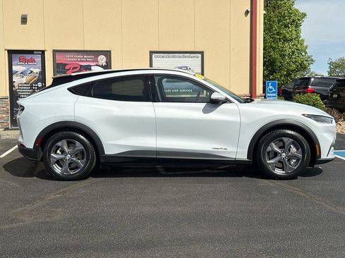 Used 2022 Ford Mustang Mach-E Select AWD/4WD image 5