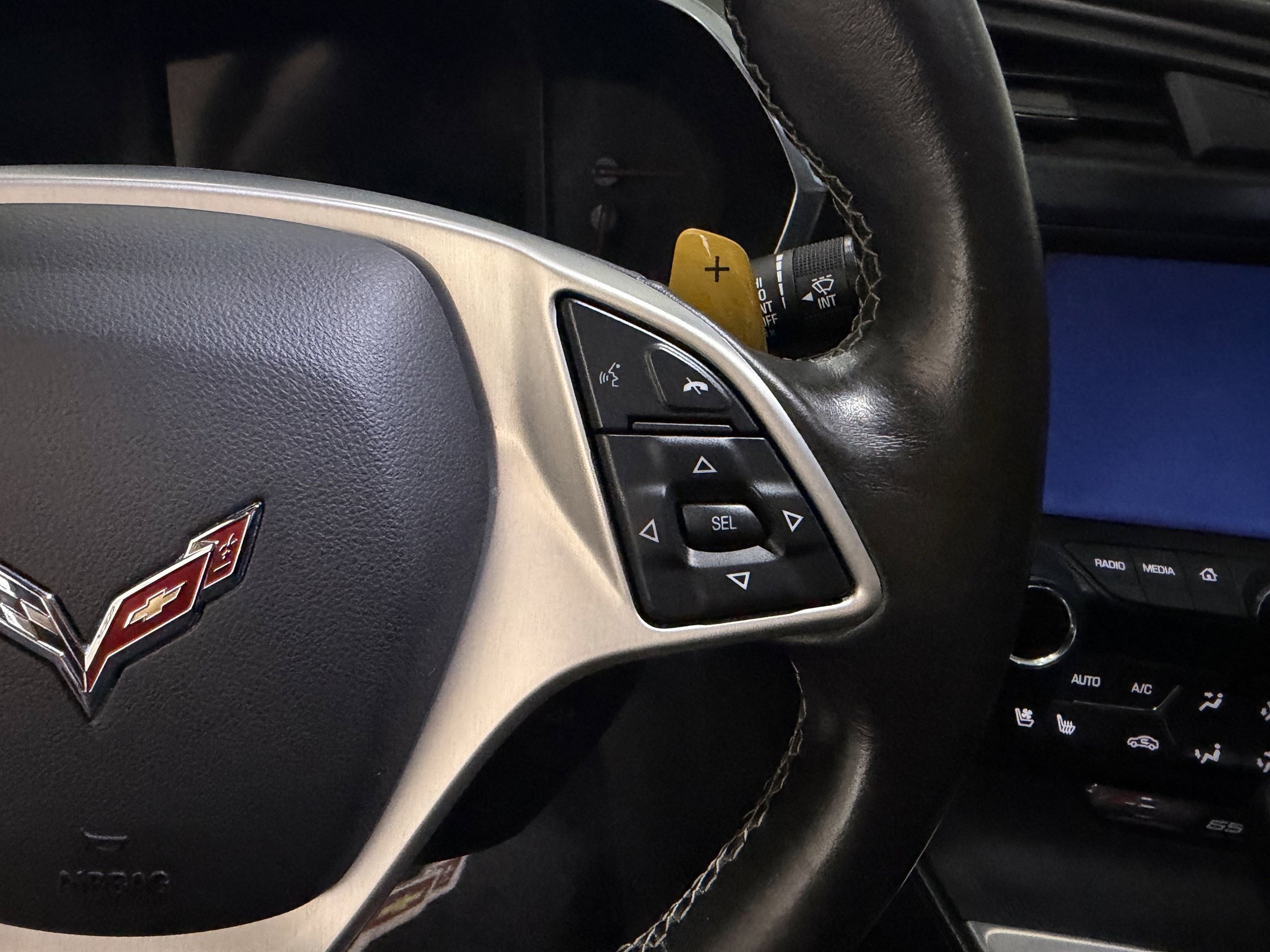Used 2019 Chevrolet Corvette Z06 RWD image 14