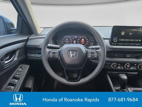 Used 2025 Honda Accord LX image 13