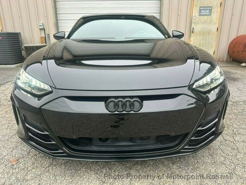Used 2023 Audi RS e-tron GT quattro image 3