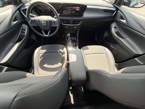 Used 2025 Buick Encore GX Preferred FWD image 20
