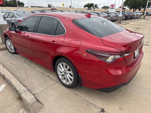 Used 2024 Toyota Camry LE FWD image 5