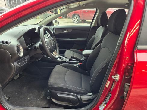Used 2019 Kia Forte LXS image 9