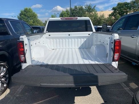 New 2026 GMC Sierra 1500 Elevation image 24