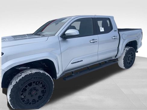 New 2026 Toyota Tacoma SR5 image 3