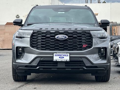 New 2026 Ford Explorer ST w/ Sun And Sound Package image 10