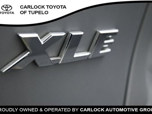 Used 2025 Toyota RAV4 XLE FWD image 13
