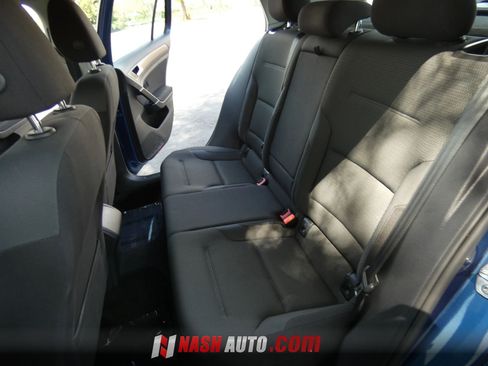 Used 2018 Volkswagen Golf S FWD image 48
